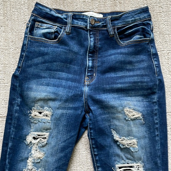 KanCan Denim - Kancan Signature destructed skinny jeans sz 28